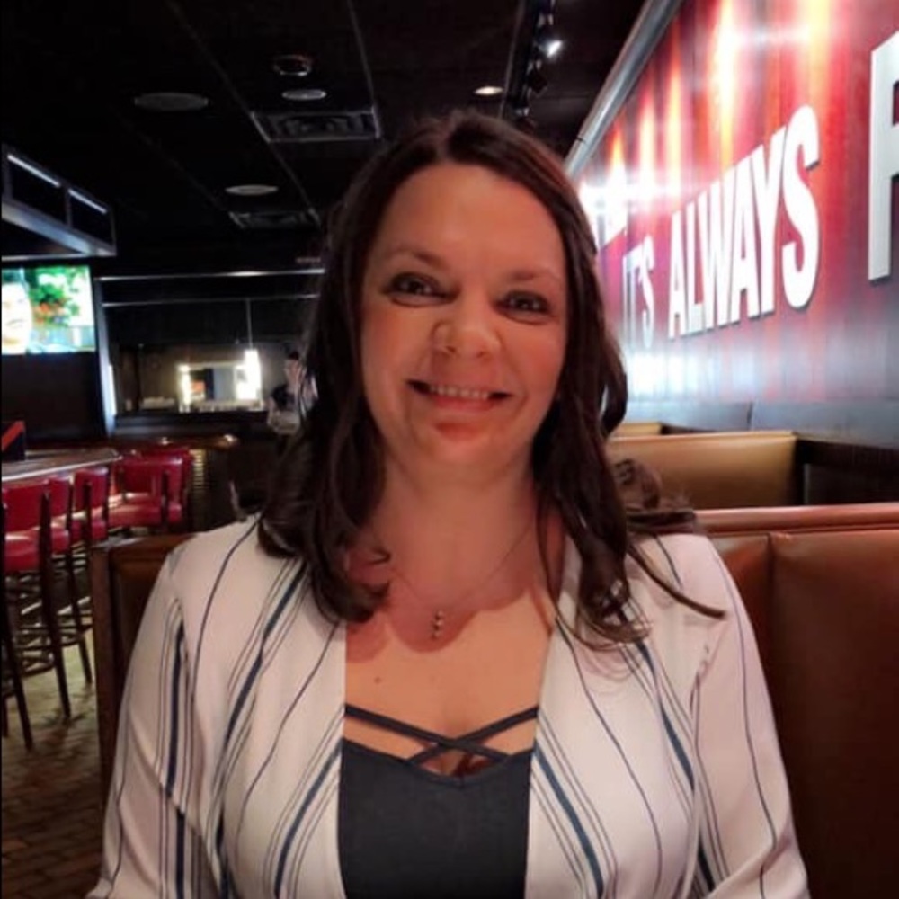 Meet your Posher, Jennifer